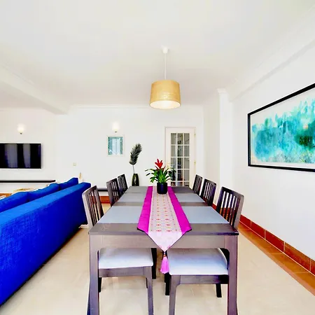 Happy Holiday Cascais - * Parede