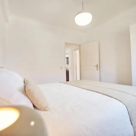 Happy Holiday Cascais -