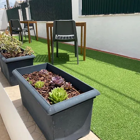 Happy Holiday Cascais - * Parede